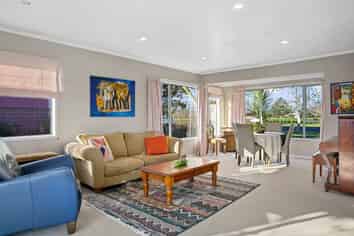 63 Carlyle Street, Cambridge