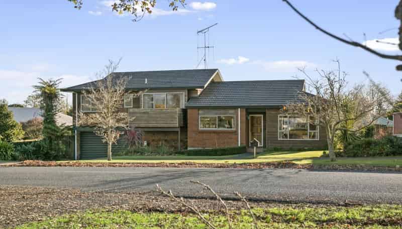 63 Carlyle Street, Cambridge