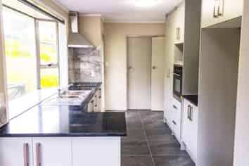 10 Annison Avenue, Glen Eden