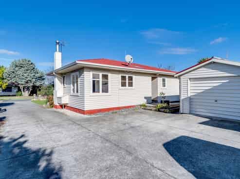 23 Coverdale Street, Onekawa