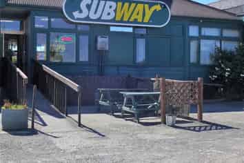 Red Hot Property in Prime Location