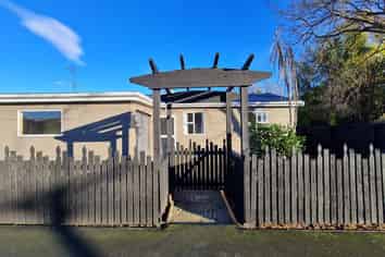 537 Madras Street, Saint Albans