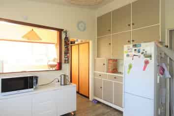 128 Queen Street, Westport