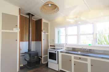 128 Queen Street, Westport