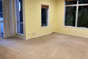 852 Mt Eden, Three Kings