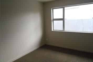 1/521 Madras Street, Saint Albans