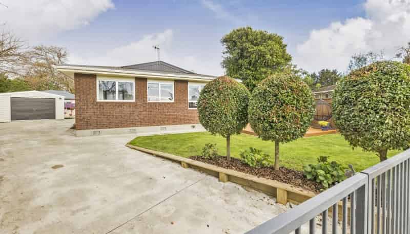 5 Humphries Place, Awapuni