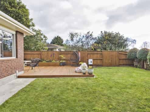 5 Humphries Place, Awapuni