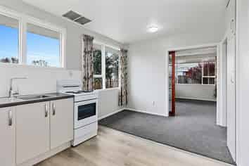 1/11 Peverel Street, Riccarton