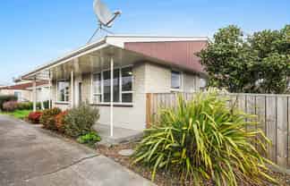 1/11 Peverel Street, Riccarton