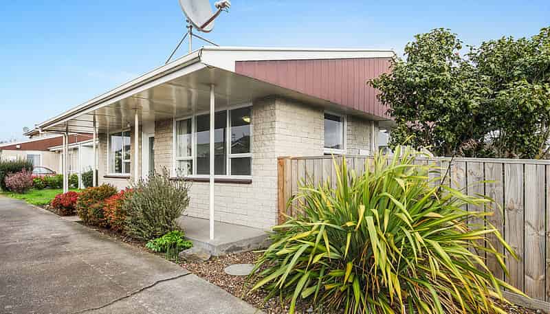 1/11 Peverel Street, Riccarton