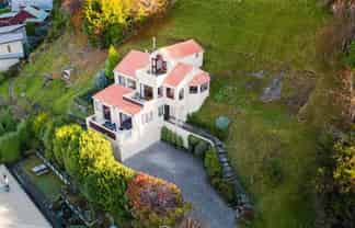 12 Greenstone Place, Queenstown Central