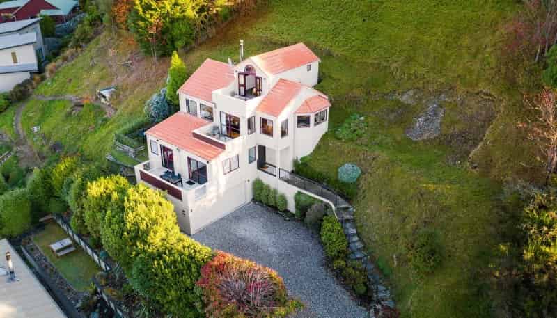 12 Greenstone Place, Queenstown Central