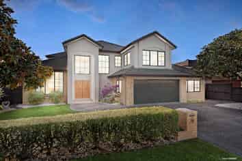 16 Point View Drive, East Tamaki Heights