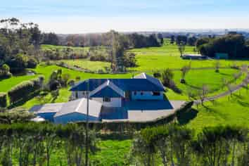 682 Hurford Road, New Plymouth Area Surrounds