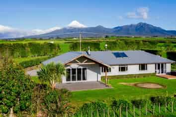 682 Hurford Road, New Plymouth Area Surrounds