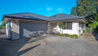 15 Oranga Ave, Onehunga