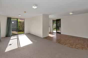 10 Bermuda Place, One Tree Point