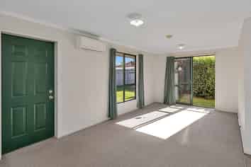 10 Bermuda Place, One Tree Point