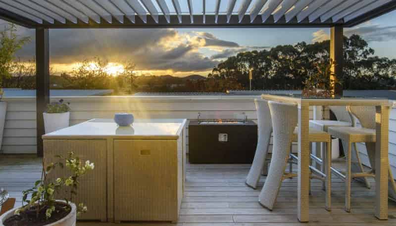 133 Lakes Boulevard, 