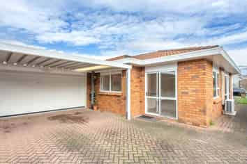 20 Arthur Street, Glenholme