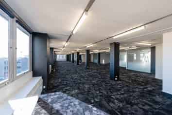 Large Refurbished Office FOR LEASE!