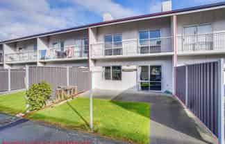 4/336 Lincoln Road, Addington