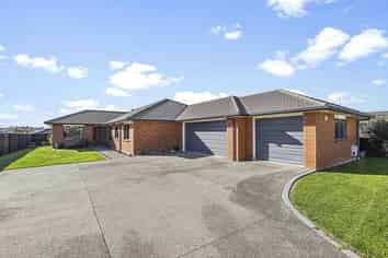 1786 River Road, Flagstaff