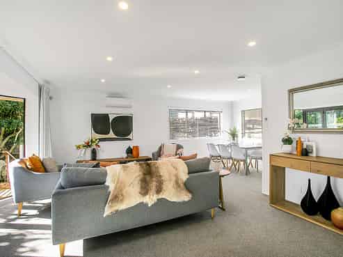 9a Kiwi Road, Point Chevalier