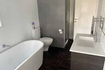 2/66 Powderham Street, New Plymouth Central