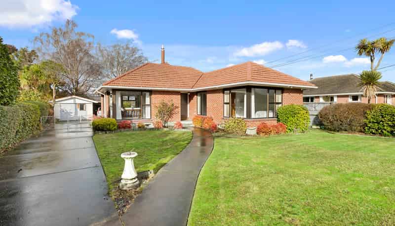 7 Liverton Crescent, Bishopdale