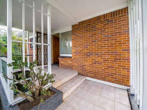 78 New Windsor Road, New Windsor