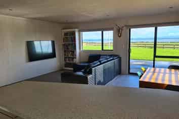 109 Dell Road, Waiau Pa