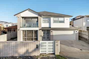 28 Lismore Way, Pinehill