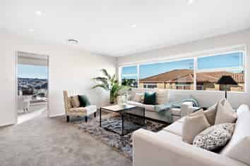 28 Lismore Way, Pinehill