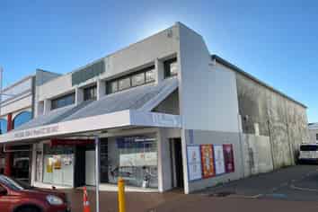 Commercial Building - Prime CBD Positioning