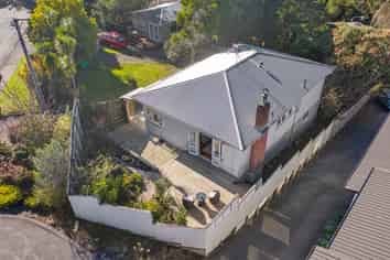 20 South Lynn Road, Titirangi