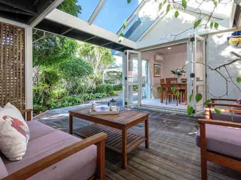 2/132 Millhouse Drive, Northpark