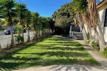30A Burundi Avenue, Clendon Park