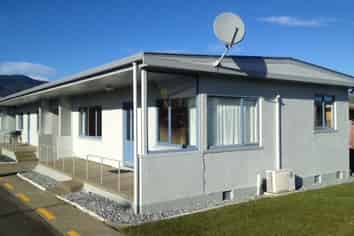 7/33 Golf Road, Tahunanui