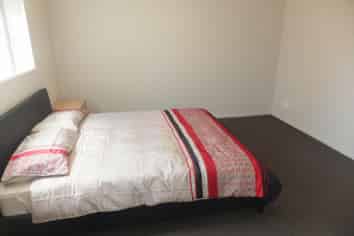 6/2  Janet Street, Riccarton