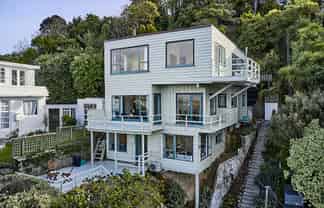 143 Barnard Street, Wadestown