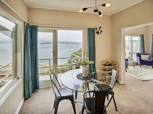 143 Barnard Street, Wadestown