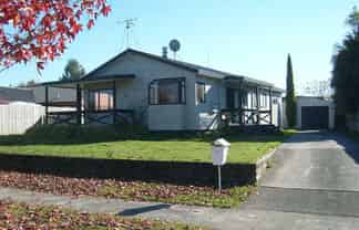 17 Commodore Avenue, Flagstaff