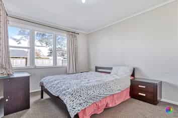 52 Capstick Road, Otara