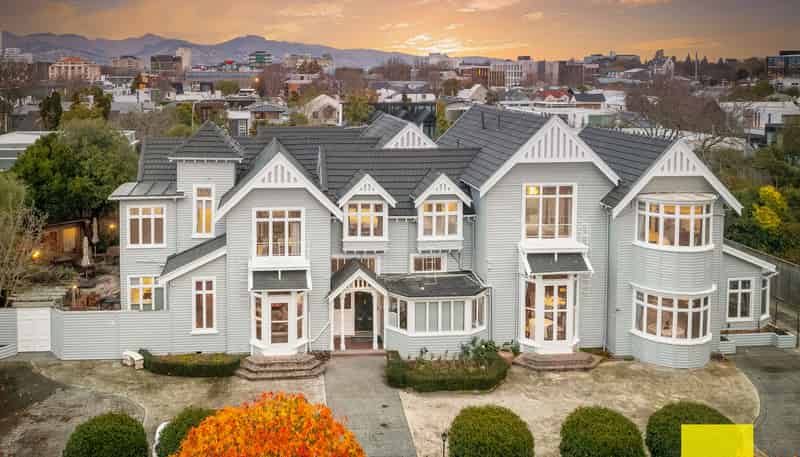 82 Bealey Avenue, Christchurch Central