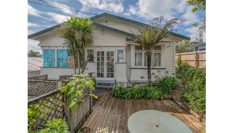 1 Peach Parade, Remuera