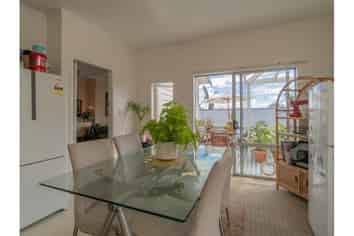 1 Peach Parade, Remuera