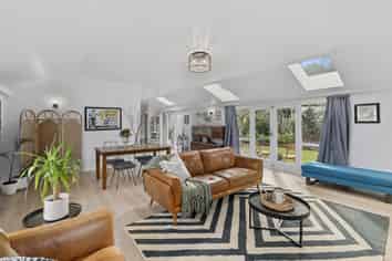 18 Rimu Road, Raumati Beach