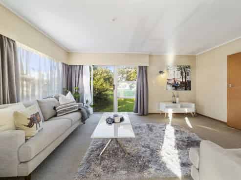 8 Ashcroft Avenue, Mangere Bridge